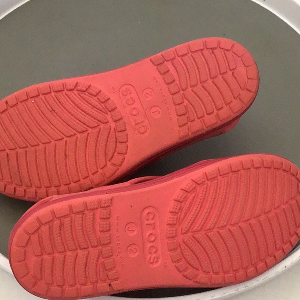 - Crocs Pink Bump It Sandals Slip On Sling Back Clog Jr. Size 2 - Picture 12 of 13